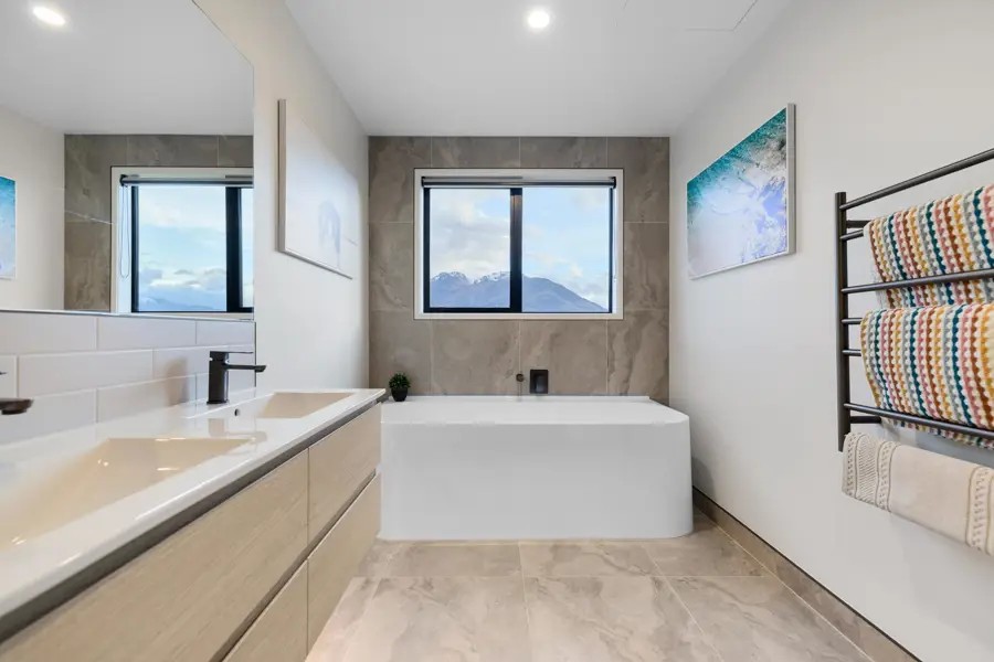 Spa-Inspired Bathrooms for Ultimate Relaxation